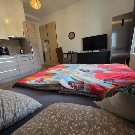 Apartment Metropolitan 2 *